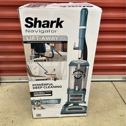 Shark Navigator Lift-Away XL Multisurface Upright Vacuum Cleaner