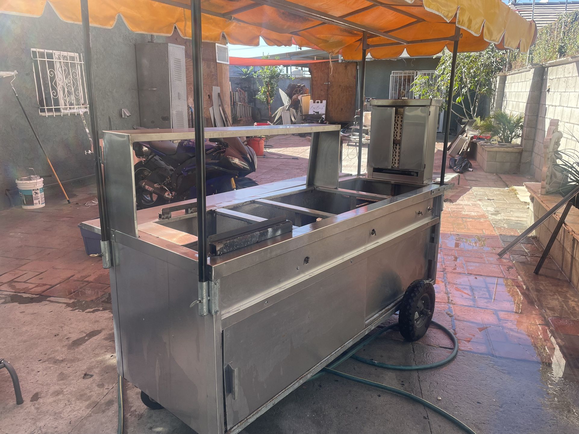 Semi New Stainless Steel Taco Cart for Sale in Compton, CA OfferUp
