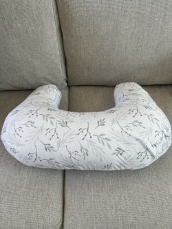 Boppy Pillow Like New