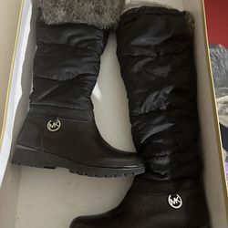 Michael Kors Leather Boots 