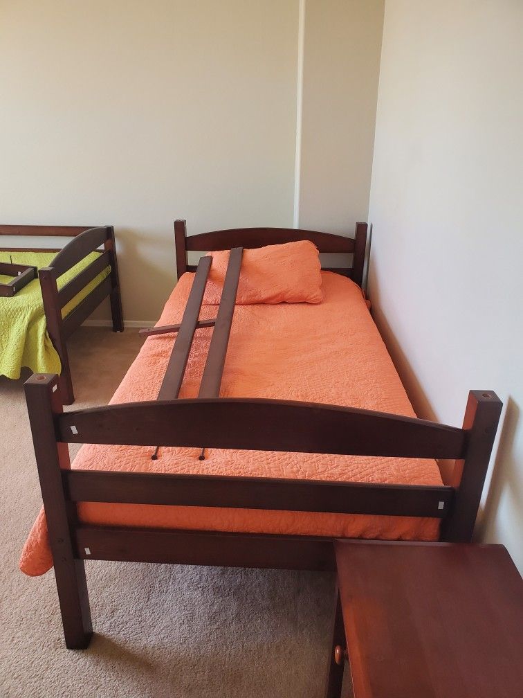 Convertible Bunkbeds