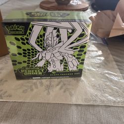 Perfect Order Pokémon Center Etb