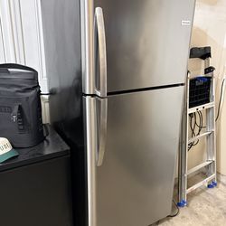 Frigidaire Refrigerator