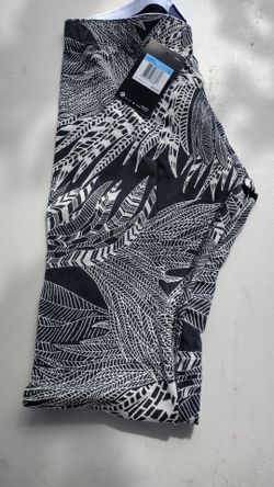 New Nike Capri pants