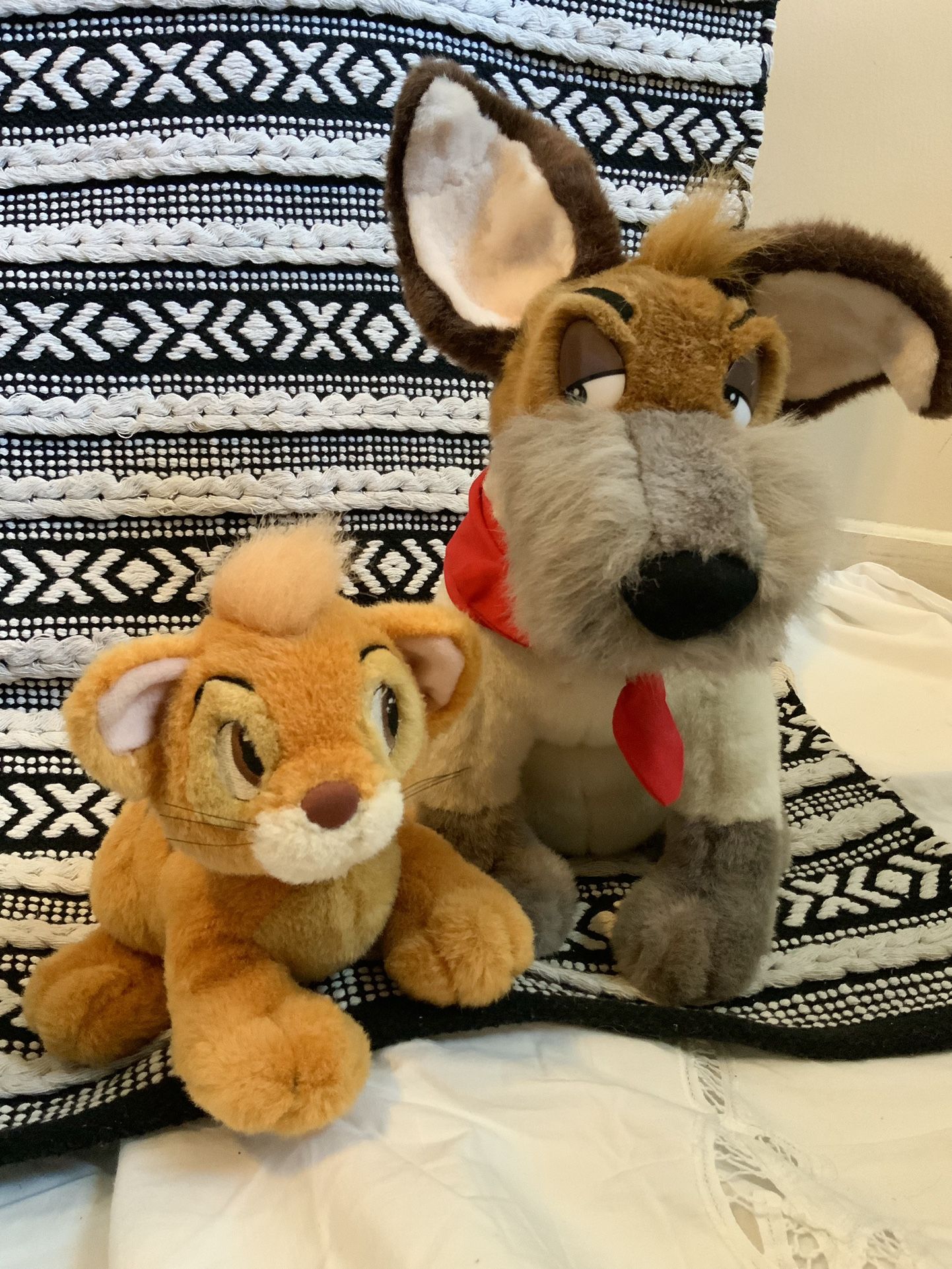 Vintage Oliver and Company Stuffed Animal Pair Rare Dodger Dog Oliver Kitten Disney Plush