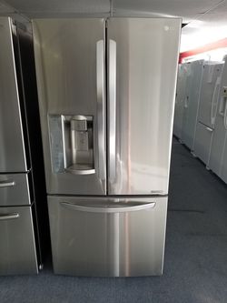 Scratch and dent Lg 33wide French door refrigerator stainless steel 1 year warranty