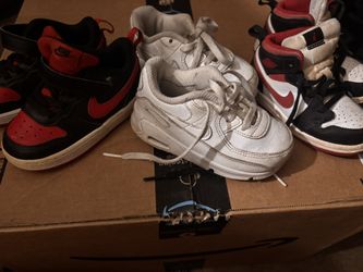 Nikes 7c