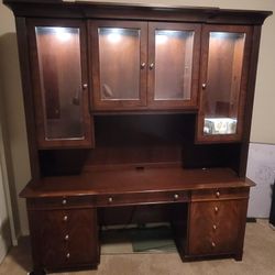 Desk - C-Suite Desk, Credenza, File Cabinet $300 OBO