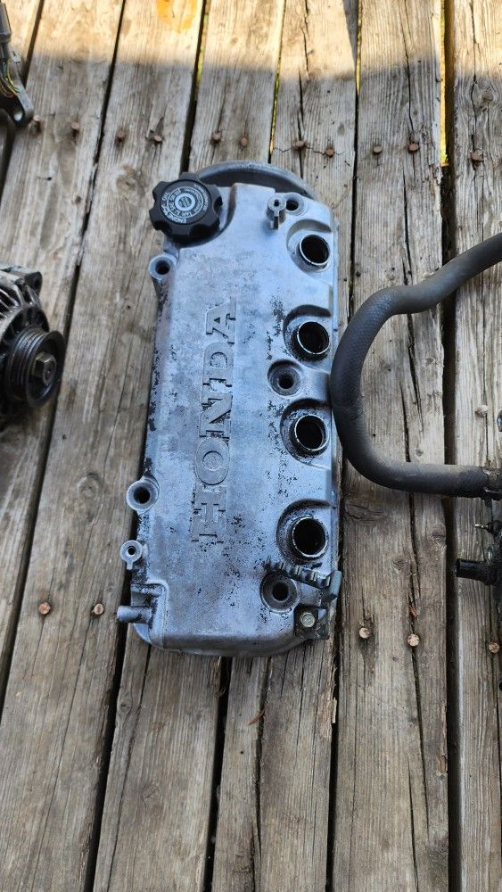 D Serise Valve Cover