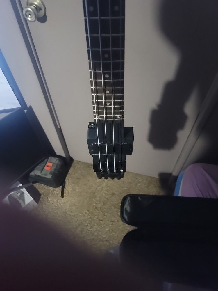 Batking Travel Bass Guitar (ELECTRIC)