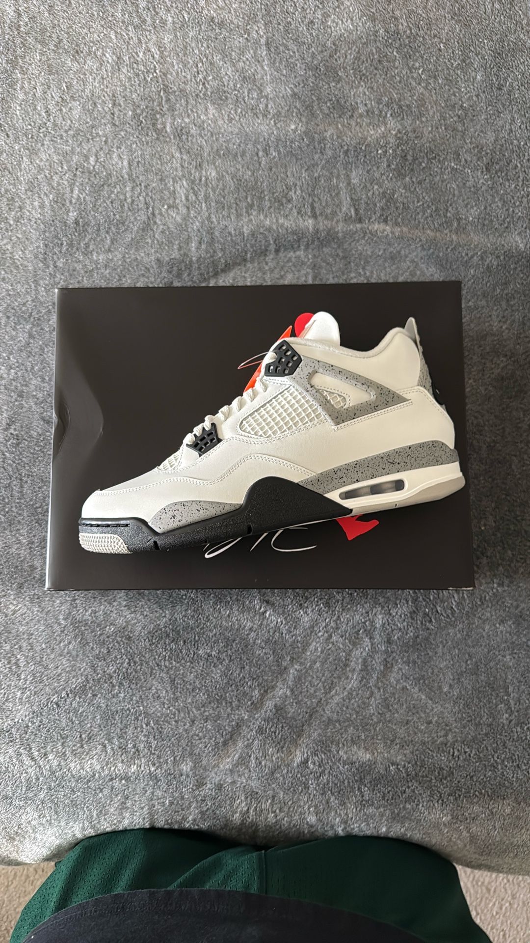Air Jordan 4 White Cement