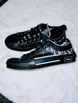 Authentic Christian Dior men’s Size 10 b23 Black Sneakers Low Top 