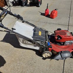 Toro Lawn Mower W Electric Start