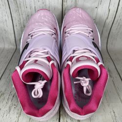 Kevin durant shop breast cancer shoes