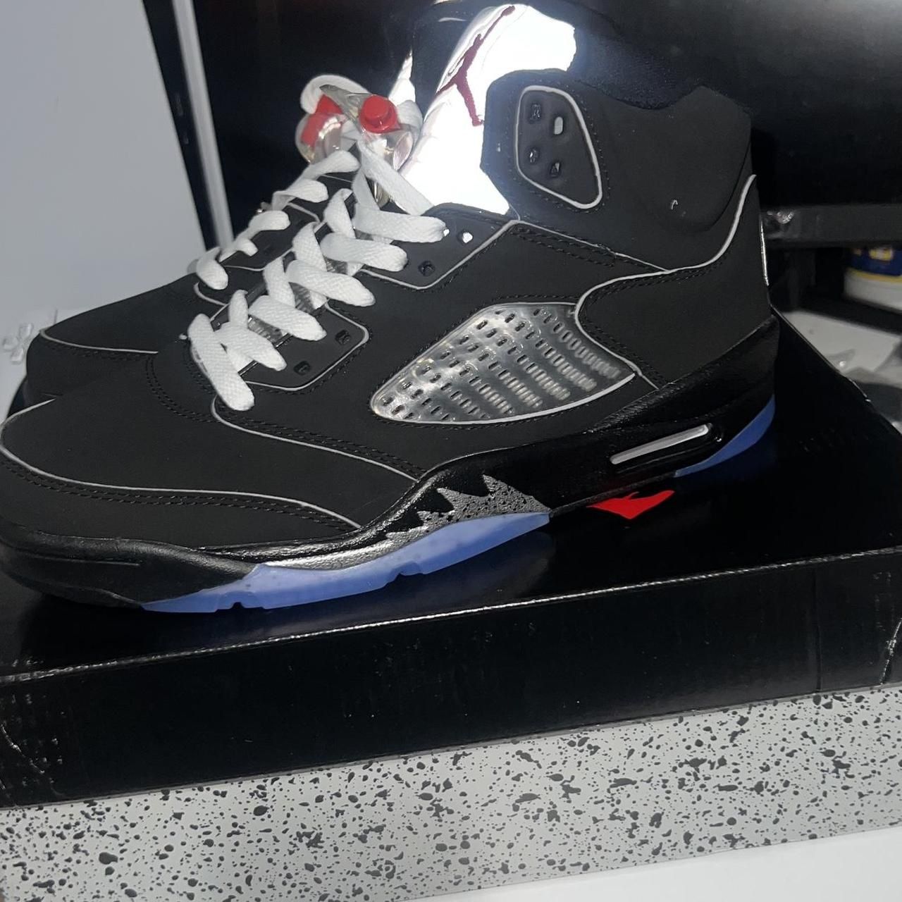 Jordan 5 Reimagined Mettalic 