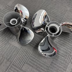 Bravo 3 Propellers 24p