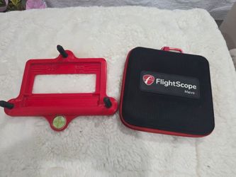 Flightscope mevo+ launch monitor with leveling stand