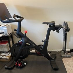 Peloton bike 