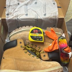 Size 11 Work boots 