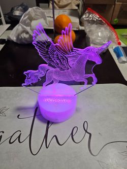 Unicorn/Pegasus LED Night Light Lamp – Color-Changing with 2 Remotes – Kids Room Decor