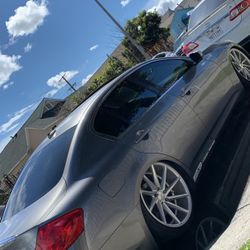 2012 Infiniti G37