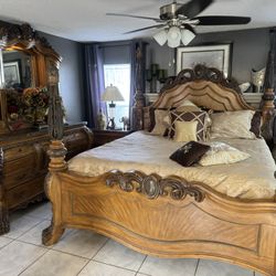 Gorgeous! King Size bedroom Set, By Michael, Amini /Collezione  Europa