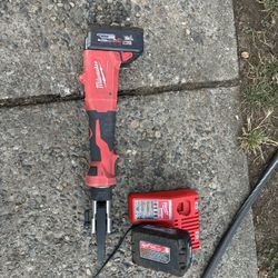 milwaukee 2978-20 force logic crimper