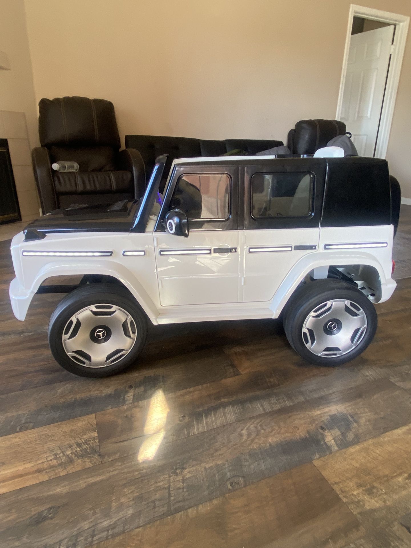 Marcade Benz Truck For kids