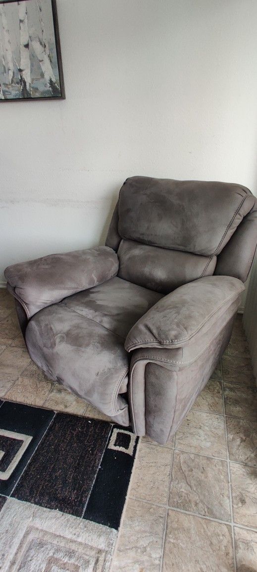 Electric Recliner