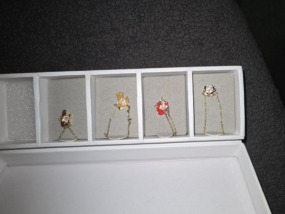 DISNEY X BAUBLAR PRINCESS NECKLACES