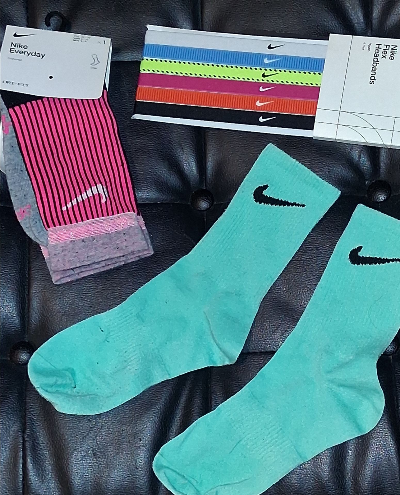 2 Pairs of Nike socks & 6 Nike head bands
