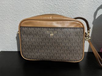 Mk crossbody