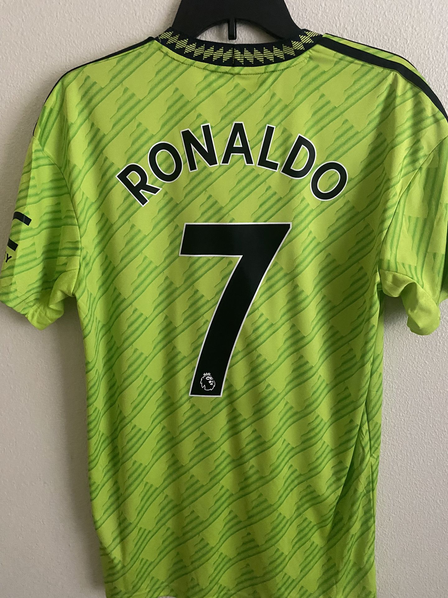 Cristiano Ronaldo Manchester United Jersey for Sale in Tigard, OR - OfferUp