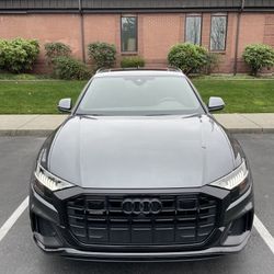 2021 Audi Q8