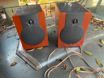 Boston  Acoustic Speakers VR -M60
