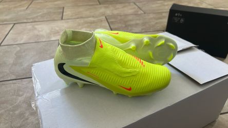 Nike Phantom 6 High Pro Firm Ground Soccer Cleats