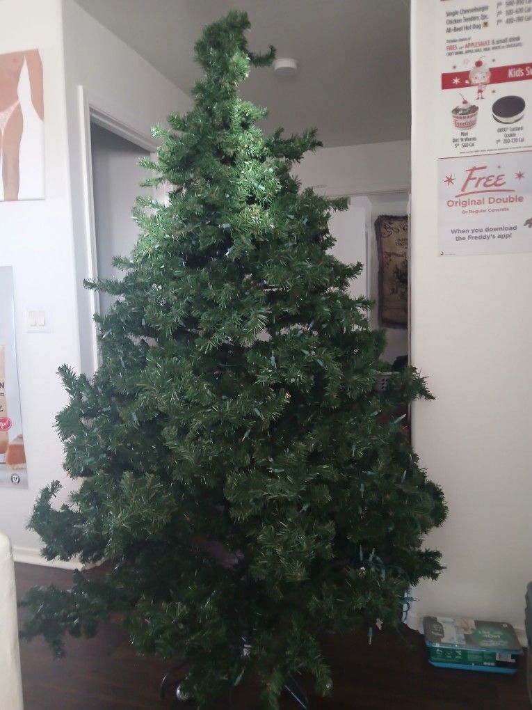 Christmas Tree 6.5 Ft