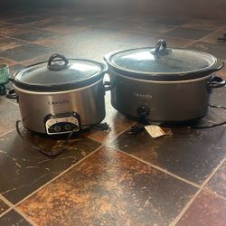 Crock Pots Small&large 