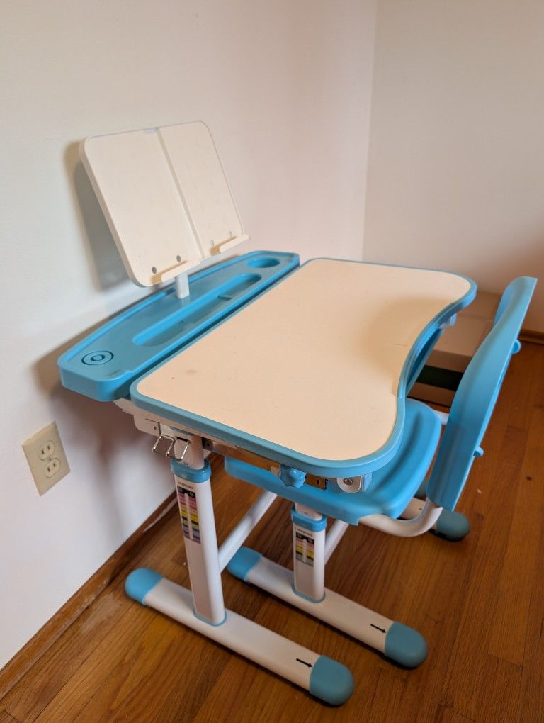 Kids Adjustable Height Desk And Chair 