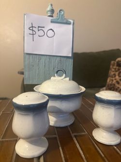 Mikasa s&p + sugar bowl