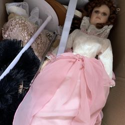 Porcelain Dolls 