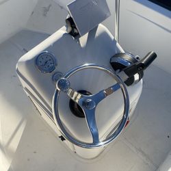 1998 Boston Whaler Dauntless 13