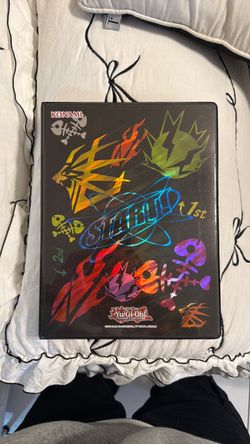 Yu-Gi-Oh! Card Binder (READ DESCRIPTION!)