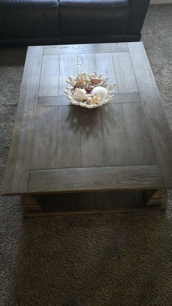 Table / Coffee Table 3ftx2ft