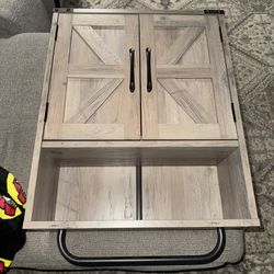 Bathroom wall cabinet/medicine cabinet