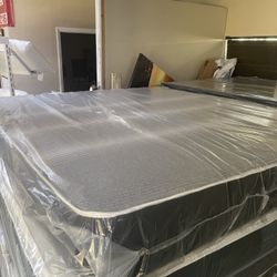 King Plush Top Mattress Sale!!