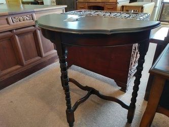 Demi Lune Table c