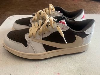 Jordan 1 low Travis Scott (mocha)SZ.10