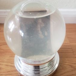 Sheffield Home Photo Christmas Snow Globe 7.5”x6” Holds 2”x3” Photo