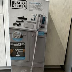 Black+Decker Steam Mop